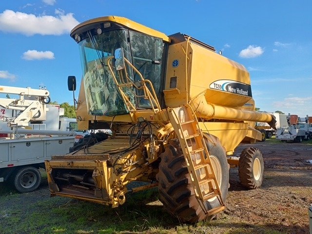 NEW HOLLAND TC59 CEIFADEIRA ANO 2018/2019