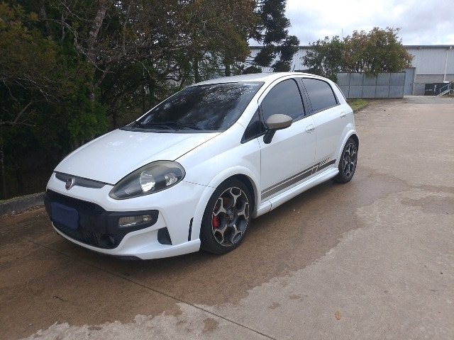 FIAT - PUNTO TURBO T-JET 1.4 ANO 2013/2014