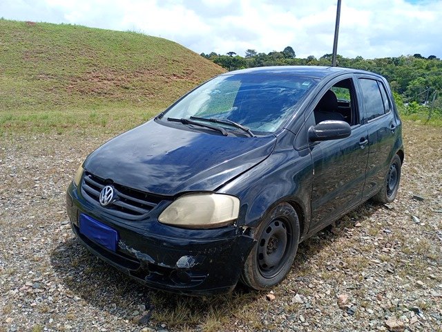 VOLKSWAGEN - FOX 1.0 ANO 2006/2007
