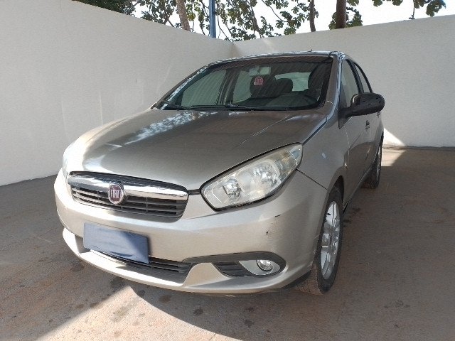 FIAT - SIENA ESSENC 1.6 DUALOGIC ANO 2012 / 2013